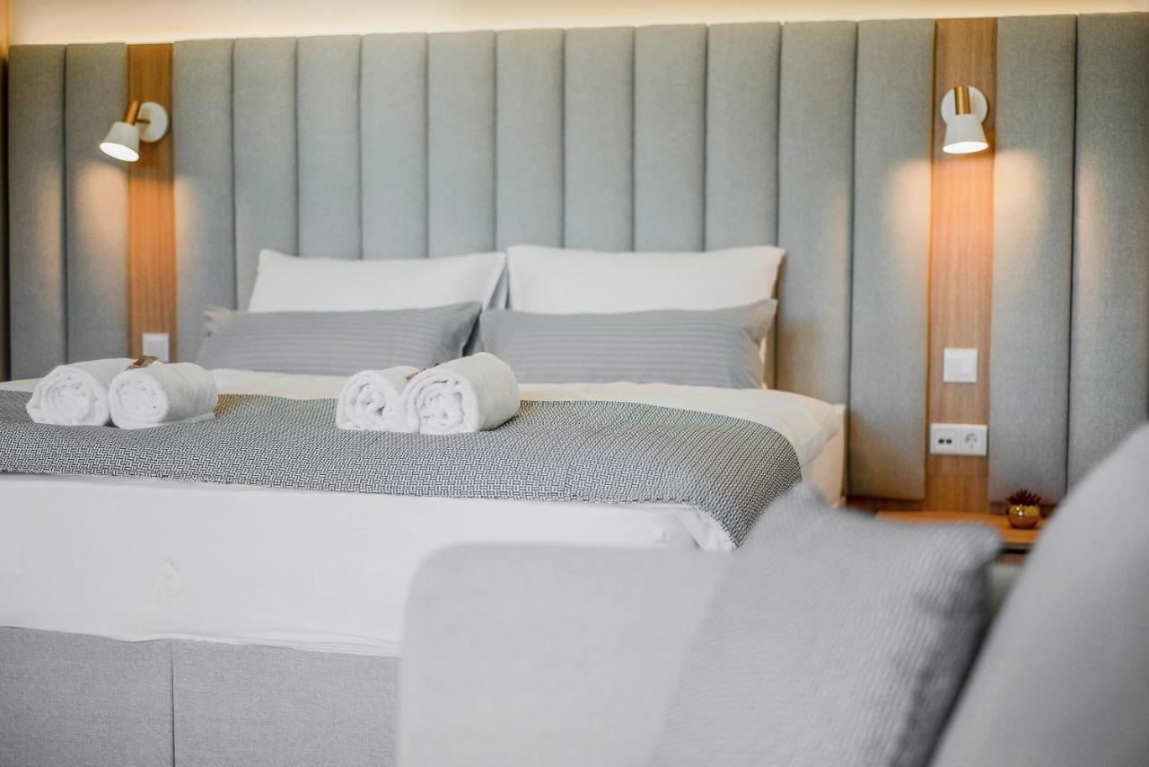 Bright: Rosenheim Aicherpark Екстер'єр фото