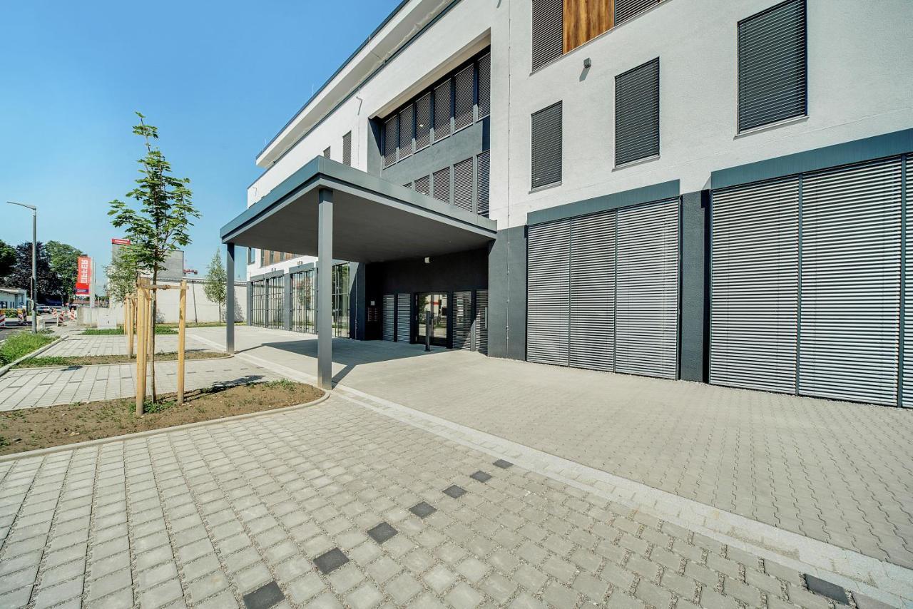 Bright: Rosenheim Aicherpark Екстер'єр фото